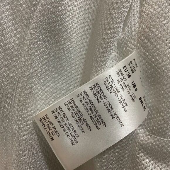 BOGNER Light weight white 100% polyamide 38/ US8  jacket - Picture 4 of 5